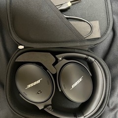 Bose quiet comfort45＋おまけでジャンク品Marshallヘッドホン