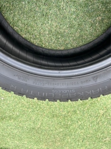 225/50r18 バリ溝　スタッドレス　2021