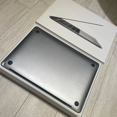【ジャンク品】Apple MacBook Pro 13インチ　Touch Barの画像
