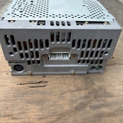 ミツビシ 純正 カーオーディオ 【ジャンク扱い】の画像