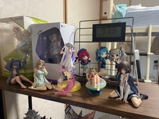 箱無しフィギュア 手放します！