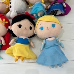 ひとつ500円　ディズニー　プリンセス　ぬいぐるみ　シンデレラ　アナ　エルサ　ベルの画像