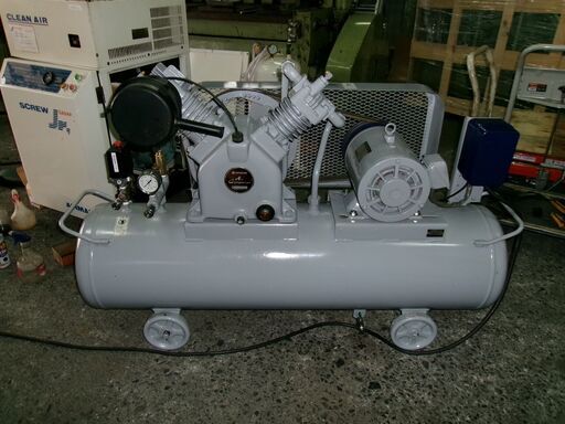 日立　レシプロコンプレッサー　3.7KW　5馬力