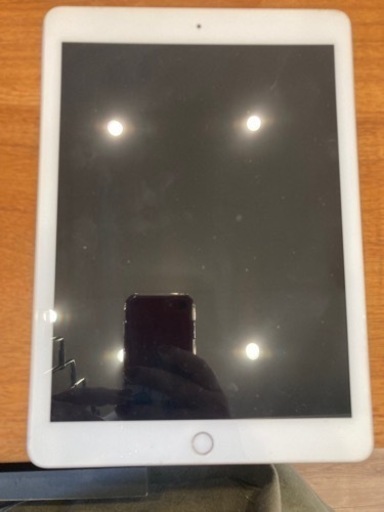 【値下げタブレット6世代】中古　Wi-Fi対応　状態綺麗です！