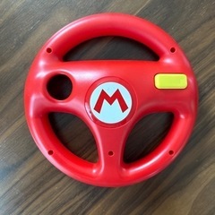 Wiiのコントローラーとマリオハンドル