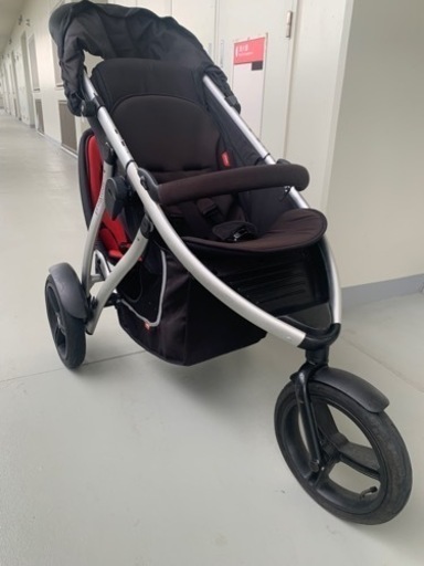 縦型バギー 2人乗り ベビーカー 年子 兄弟 姉妹 双子 三輪 3輪 エアレスタイヤ 折りたたみ コンパクト 対面可 二人乗りバギー 双子ベビーカー フットロック、縦型ベビーカー　乳母車