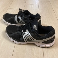 NIKE ランニングシューズ