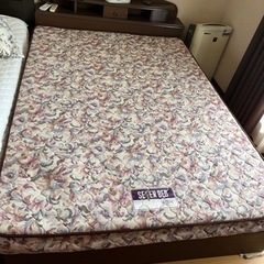 マットレス　ダブルサイズ