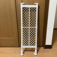 【0円】突っ張り棚(73-112cmの範囲で調整可)