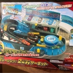 カーズトミカ　まわしてレーシング2wayサーキットの画像