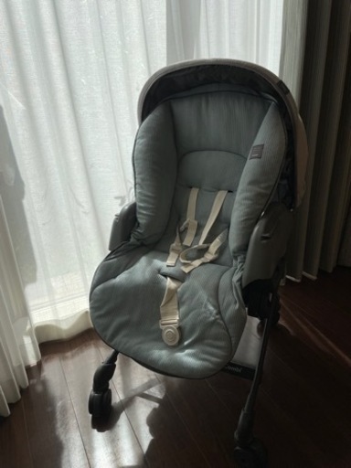 コンビ　ネムリラ　オートスウィング