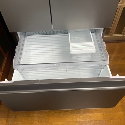東芝 冷蔵庫 ベジータ GR-U600FZS 22年製 【公式通販】