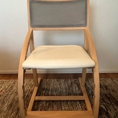 超美品・カリモクスタディチャァ