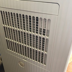 ⭐︎CADO⭐︎除湿機⭐︎