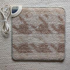 《お取引先決定》【電気ミニマット(ホットカーペット)の画像