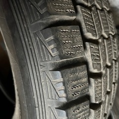 スタットレスタイヤ4本セットの画像