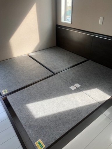 ベッドフレーム