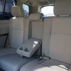 【発進や停止がスムーズで燃費の良い車！！】　ミニバンですがコンパクトな車ぐらい運転しやすいです。の画像