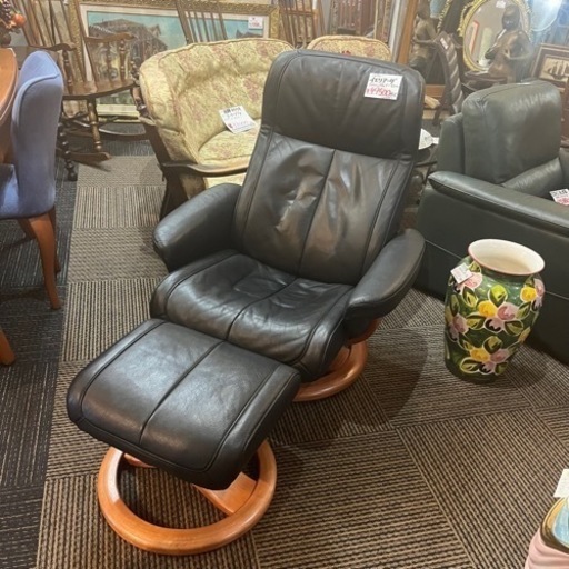 イエリアーダ リクライニングチェア ノルウェー オットマン ラウンジチェア 1人掛け リラックス