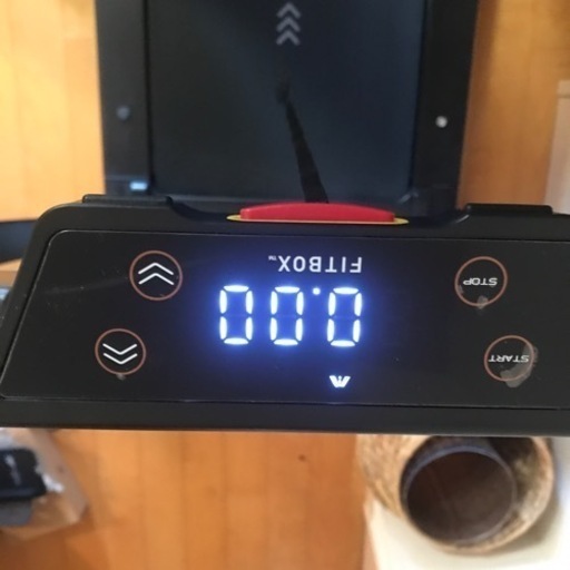 動作品 美品 2022年製 FITBOX TREADMILL フィットボックス トレッドミル 折りたためる ルームランナー ランニング