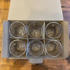 プラスチック製グラスの画像