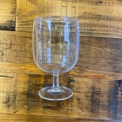 プラスチック製グラスの画像