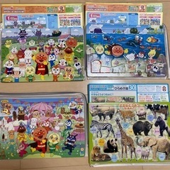【値下げ】アンパンマン　パズル　4セット　30ピース