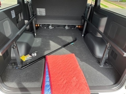 早い者勝ち！ハイエースDX用　ベッドキッド