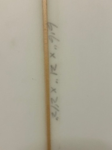 5日に終了します。限定1点物のサーフボード1枚とオマケはサーフボード1枚➕ウエットスーツ