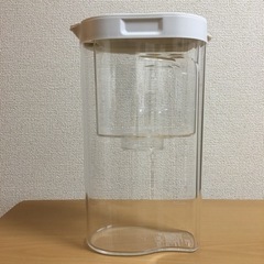 無印良品　アクリル浄水ポットの画像