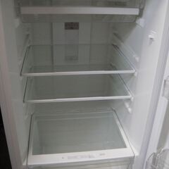 セール中につき、通常特価29,678円より5,000円引きの24,678円!　　2019年製　ヤマダセレクト・ワールプールジャパン　２ドア冷凍冷蔵庫　YRZ-F23G1　225L（54L/171L)の画像