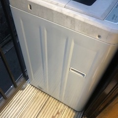 洗濯機　足代3000円差し上げます。の画像