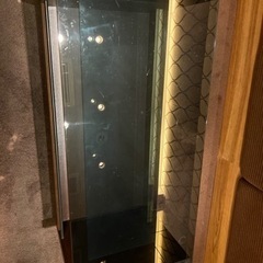 中古◆ガラスローテーブル 0円