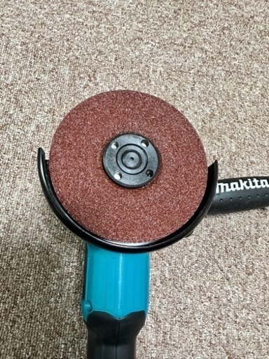 マキタ 125mmバッテリー式グラインダー