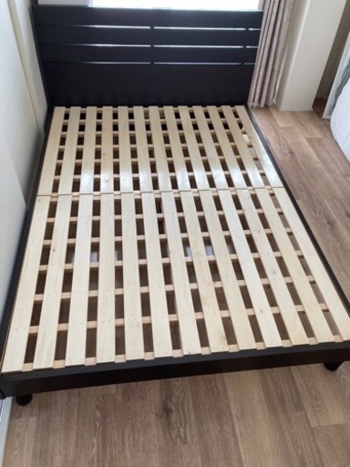 【お譲り先決定】ダブルベッドフレーム