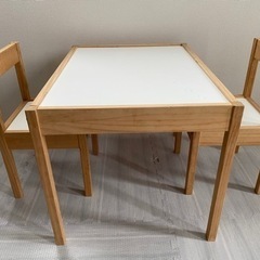 子供用テーブル