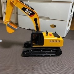 ショベルカー電池式