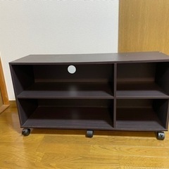 【受け渡し決定致しました】キャスター付きテレビ台