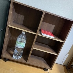 本棚　雑貨置き