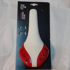 新品🇮🇹フィジーク ANTARESアンタレス ロードバイクサドルの画像