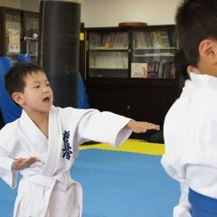 極真空手横浜川崎支部　関内道場、川崎大師道場、無料体験入門受付中！の画像
