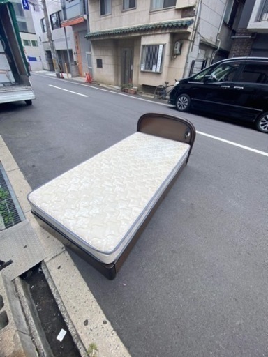 ㊗️シングルベッド?マットレスあり?配送設置可能