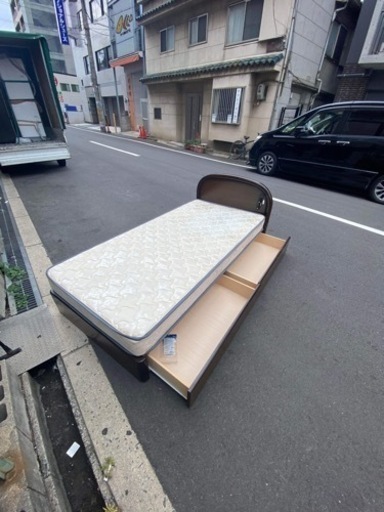 ㊗️シングルベッド?マットレスあり?配送設置可能