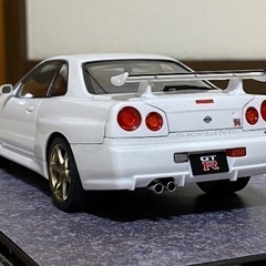 R34スカイライン GT-R V-spec（タミヤ1/24）完成品の画像