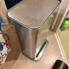 ゴミ箱あげます。の画像