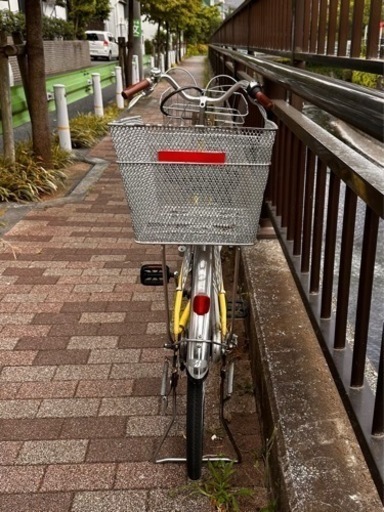 シティーサイクル(ママチャリ）カゴつき