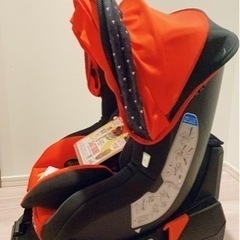 チャイルドシート　ディズニー　回転式の画像