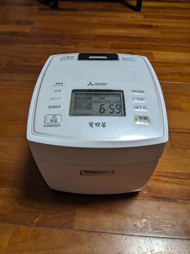 三菱炊飯器NJ-VV107-W(取り引き中)