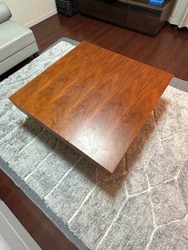 座卓  100cm×100cm 値下げします。
