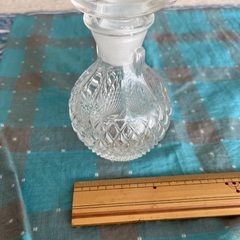 ガラスの醤油差し